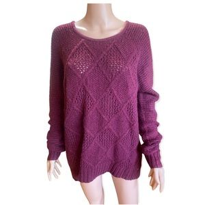 American Eagle Burgundy Sweater Size L
